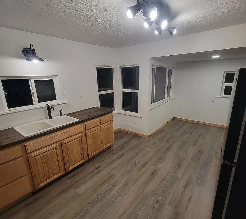 4115 Highway 12