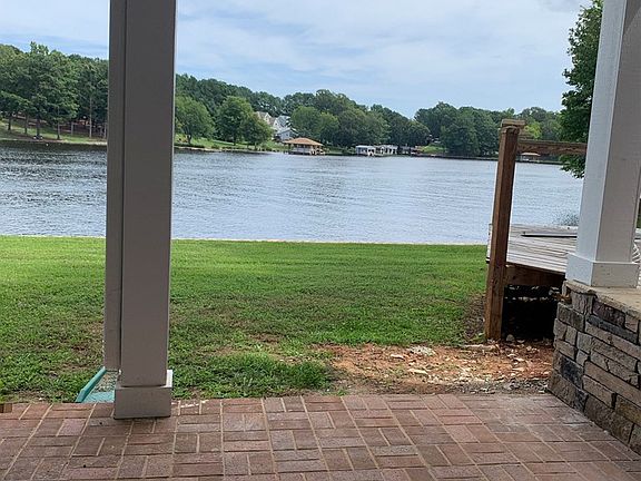 4th image of 148 N Don Haven Dr