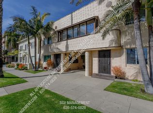 1711 E Ocean Blvd, Long Beach, CA 90802