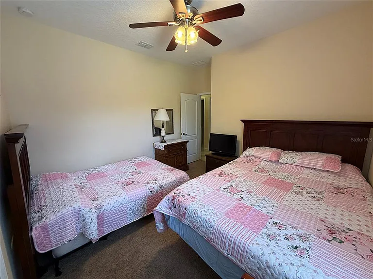 5265 Cortland Dr — Photo 15