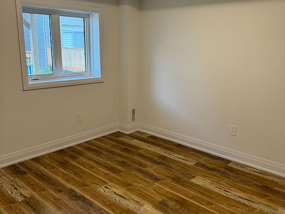 5th image of 184 Franklin Trl