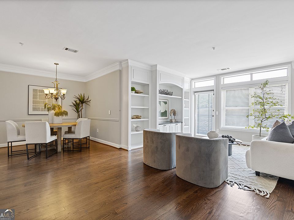 1st image of 3334 Peachtree Rd NE APT 109