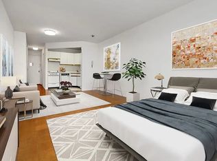 220 E 24th St APT 1B, New York, NY 10010