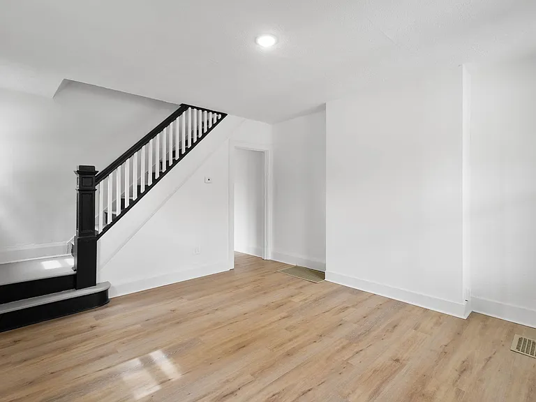 1117 McNeilly Ave — Photo 13