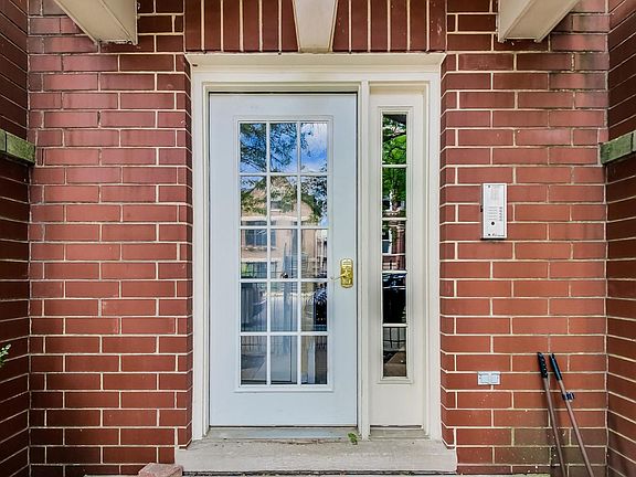 2nd image of 2233 W Medill Ave APT D