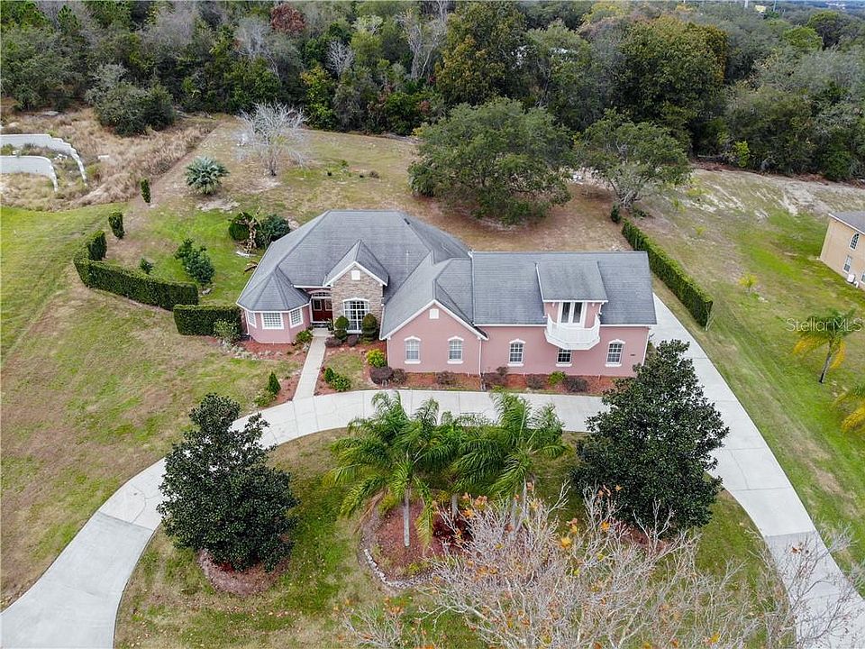 1st image of 18122 Victorian Dr