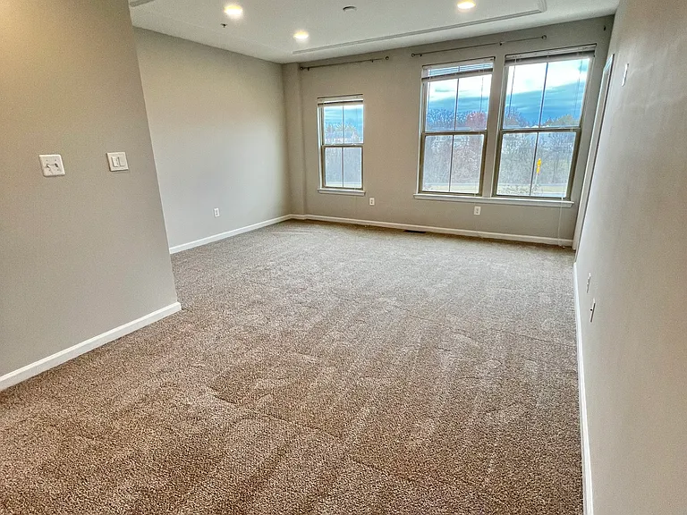 9208 Landon House Way — Photo 7