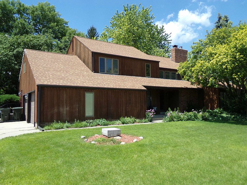 1st image of 2108 Oak Park Pl