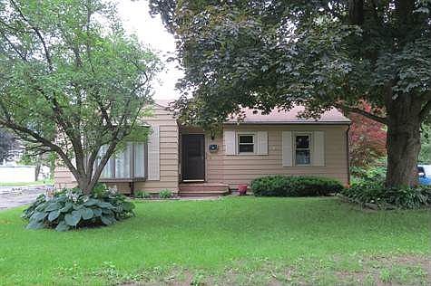 10 Simon Ave., Adams