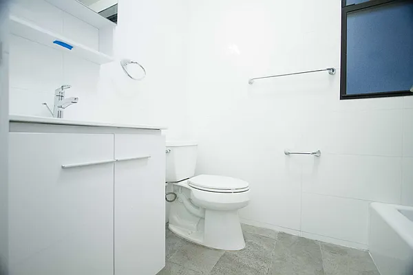 Rented by Nooklyn NYC LLC | media 15