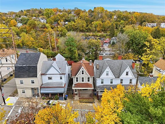 3rd image of 711 Boggs Ave