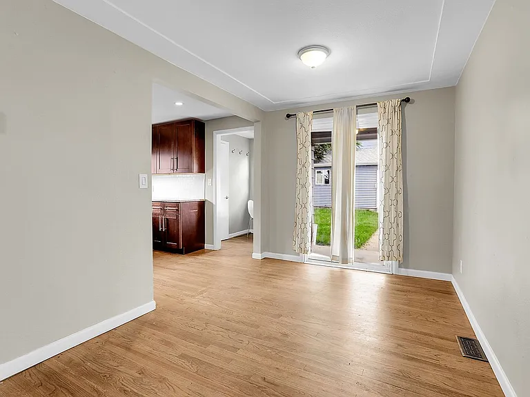 4885 Tejon St — Photo 13