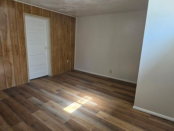 4th image of 3010 Ammon Rd #3