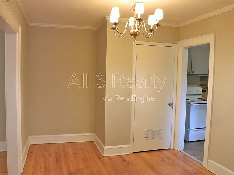 19 Calhoun Rd #B — Photo 9