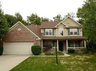 10481 Fox Creek Ln, Fishers, IN 46037