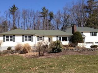 40 Ichabod Rd, Simsbury, CT 06070