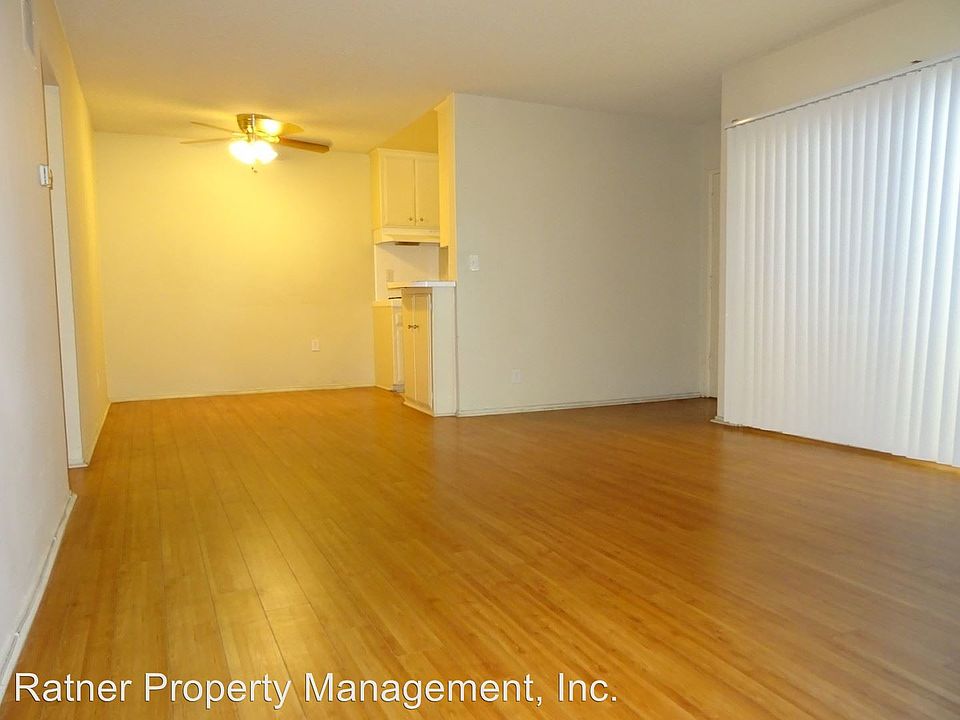 2nd image of 1206 N Orange Dr APT 2
