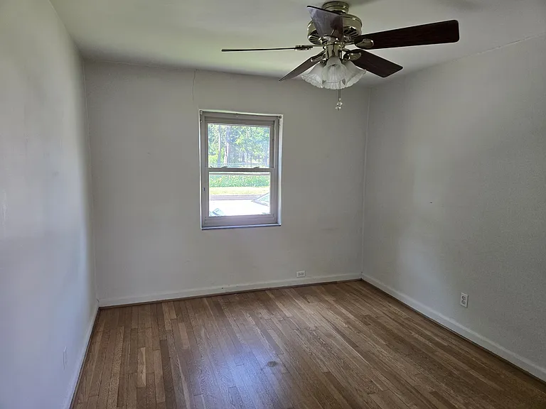 1472 Glenbeck Ave #1 — Photo 10