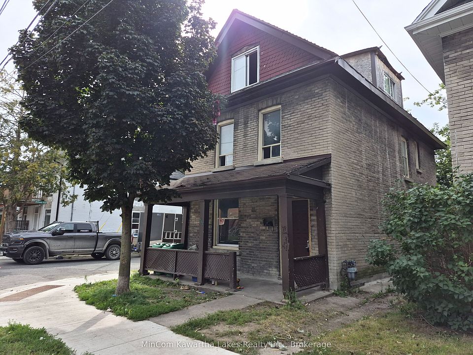 1st image of 467 Albert St
