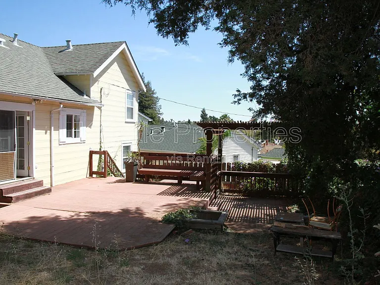 271 Viewmont Ave — Photo 13