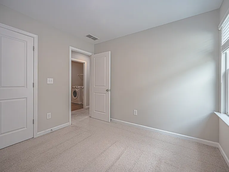 65 Blue River Ct — Photo 22