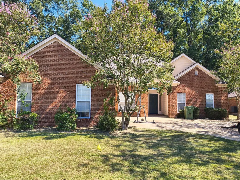 1268 Autumn Ridge Rd