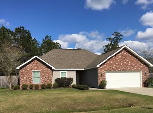 42426 N Falcon Dr, Ponchatoula, LA 70454