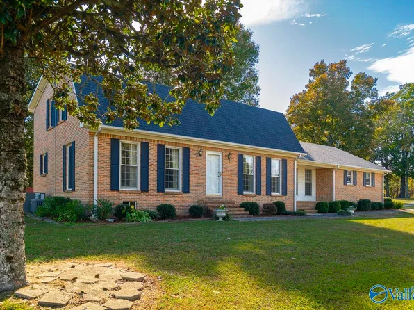 278 John Johnson Rd, Trinity, AL 35673