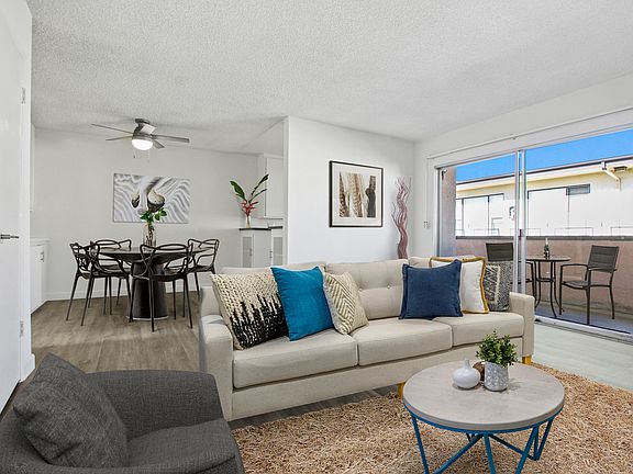 2nd image of 1323 Federal Ave APT 6