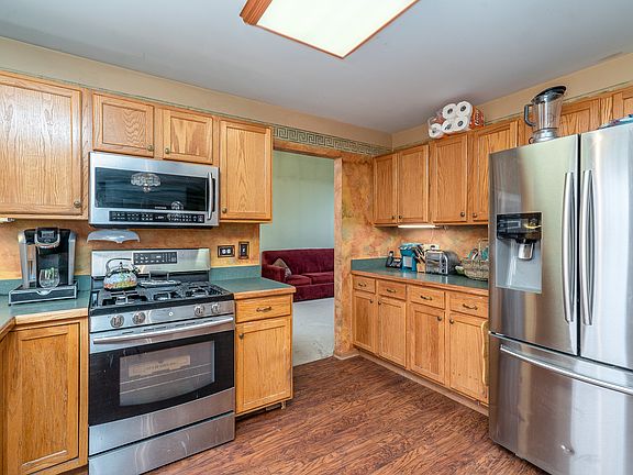 2nd image of 11527 Twin Lakes Dr