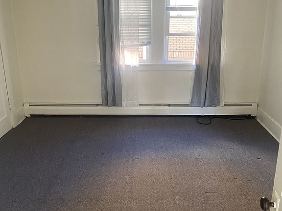 5th image of 713 16th St #1