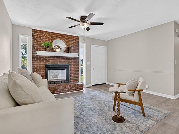 4th image of 516 Meharg St