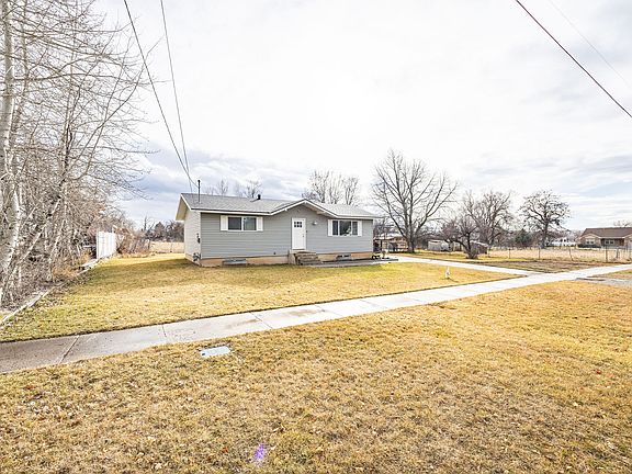 2nd image of 282 W 100 S