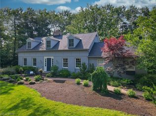146 Old Orchard Dr, Hudson, OH 44236