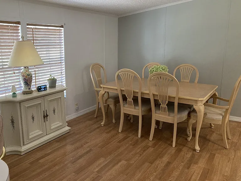 Dining Room_01052023