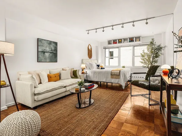 153 E 57th St APT 7J, New York, NY 10022