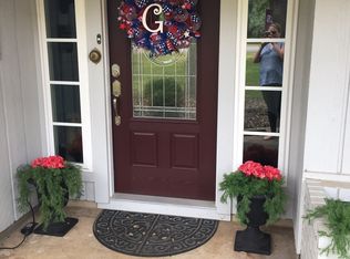 8014 Shady Hollow Ln, San Antonio, TX 78255