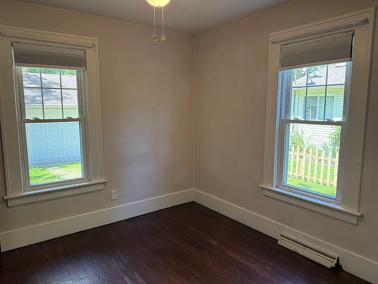 132 Crescent Dr #D — Photo 7