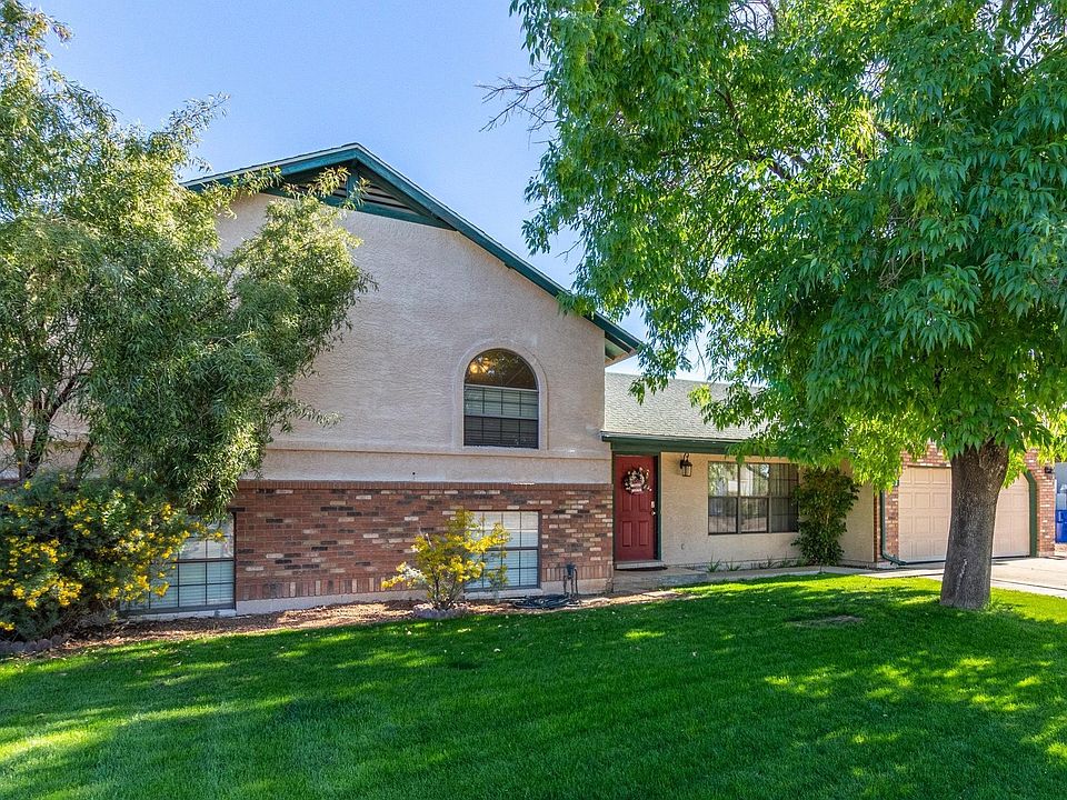 1st image of 3762 E Dragoon Ave