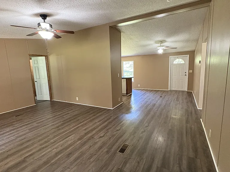 152 Meadow Ln — Photo 5