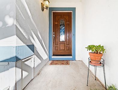 3rd image of 1831 McPeak Ct