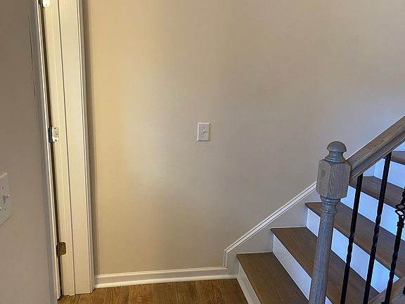 Entry to Powder Room