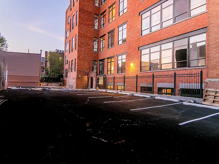 17 Monitor St #5K — Photo 11