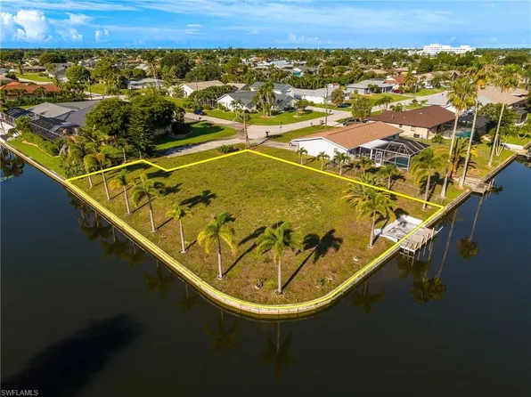 1939 SE 5th TER, CAPE CORAL, FL 33990