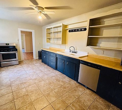 4th image of 817 Hargrove St #817