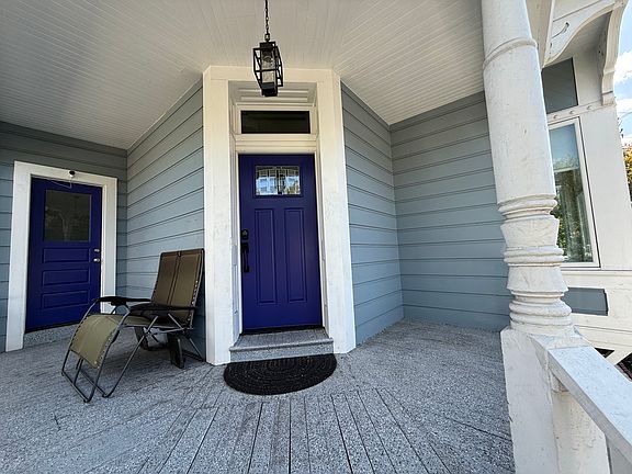 4th image of 42 Union St #1