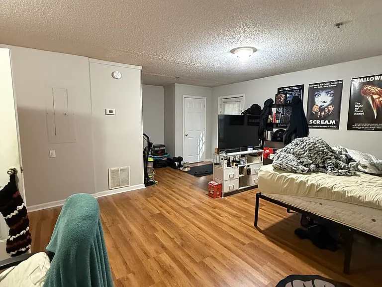 1850 Cedar Shoals Dr #D1 — Photo 7