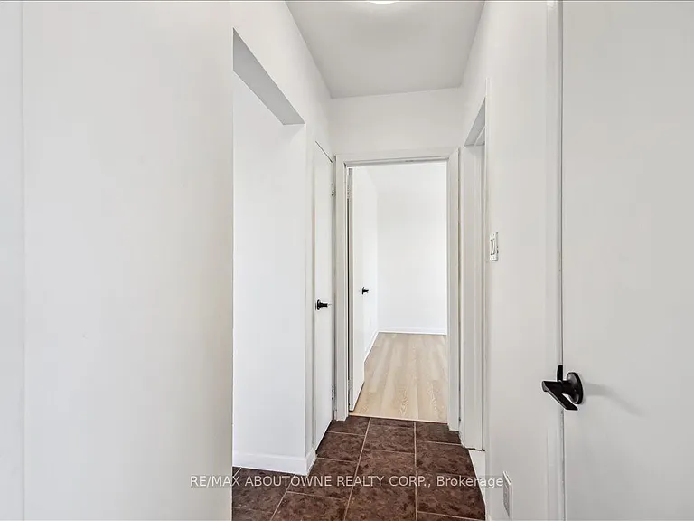 2 Wesley St #5 — Photo 18