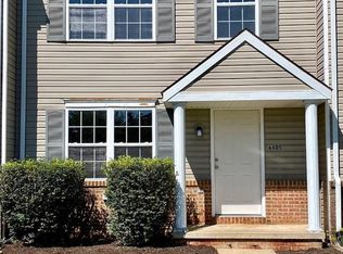 6605 Hollow Dr, East Petersburg, PA 17520