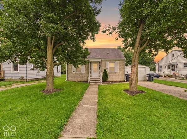 327 Edgemound Dr, Anderson, IN 46013